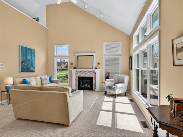 718 Rookery Way, Walworth, NY 14502