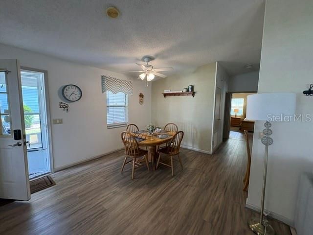 932 CHULA CT, Lady Lake, FL 32159