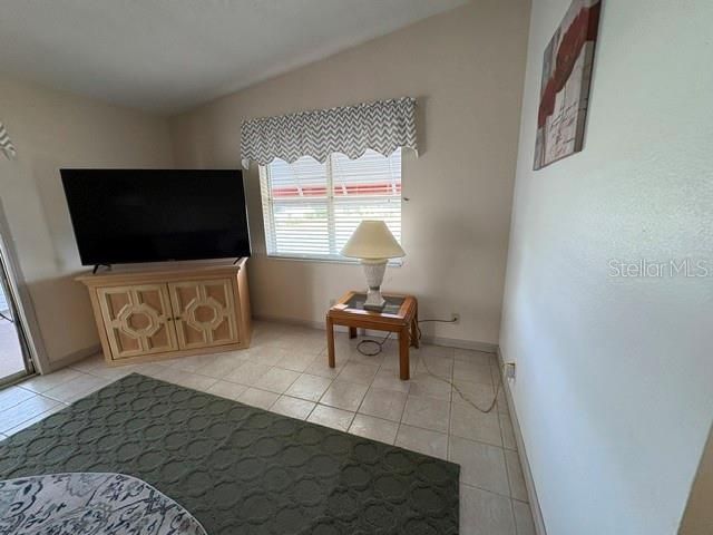 932 CHULA CT, Lady Lake, FL 32159