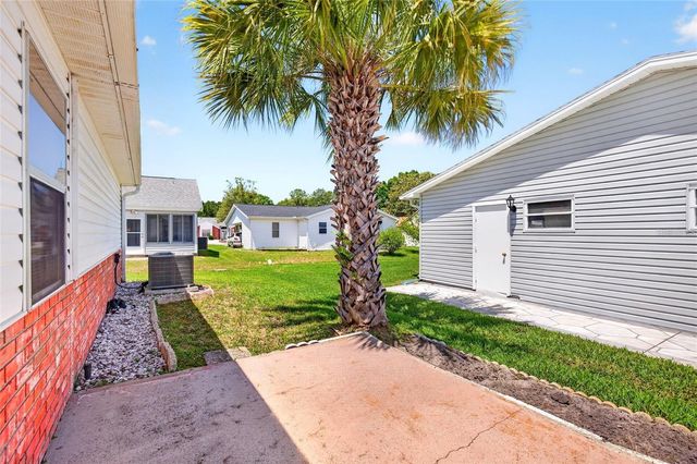 932 CHULA CT, Lady Lake, FL 32159