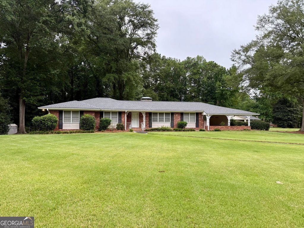 9 Ridge Drive, Hampton, GA 30228