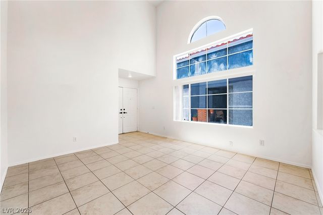 6993 Troubador Drive, Las Vegas, NV 89119