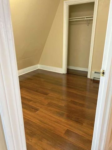 12 Baldwin St 1, Newton, MA 02458