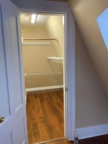 12 Baldwin St 1, Newton, MA 02458