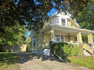 2023 Schaefer Street, Saginaw, MI 48602