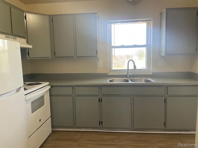 19220 Wick Road 219, Allen Park, MI 48101