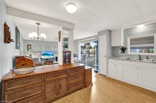 27543 Hoenie DR, Bonita Springs, FL 34135