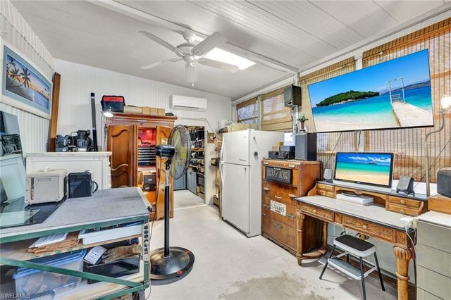 27543 Hoenie DR, Bonita Springs, FL 34135