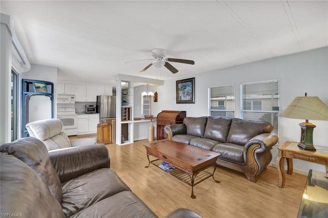 27543 Hoenie DR, Bonita Springs, FL 34135