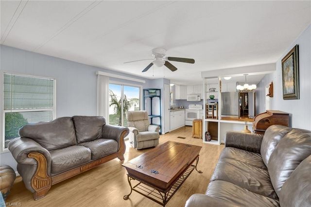 27543 Hoenie DR, Bonita Springs, FL 34135