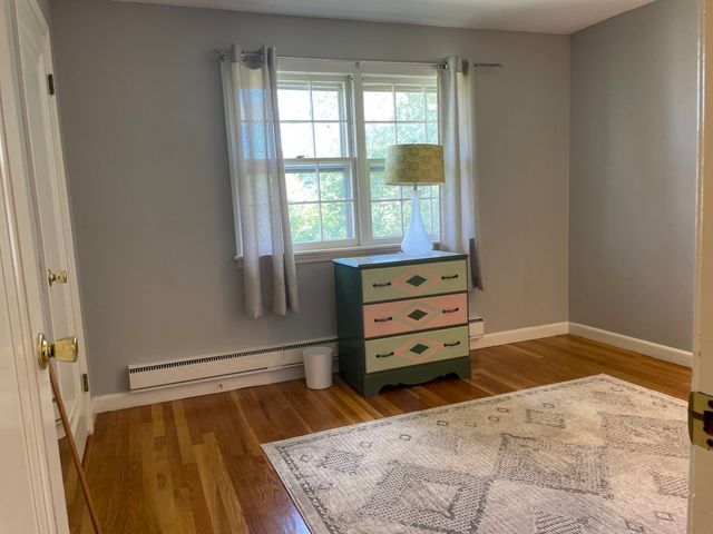 230 Chickering Rd 12, North Andover, MA 01845