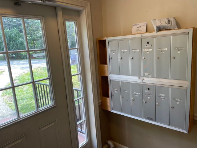 230 Chickering Rd 12, North Andover, MA 01845
