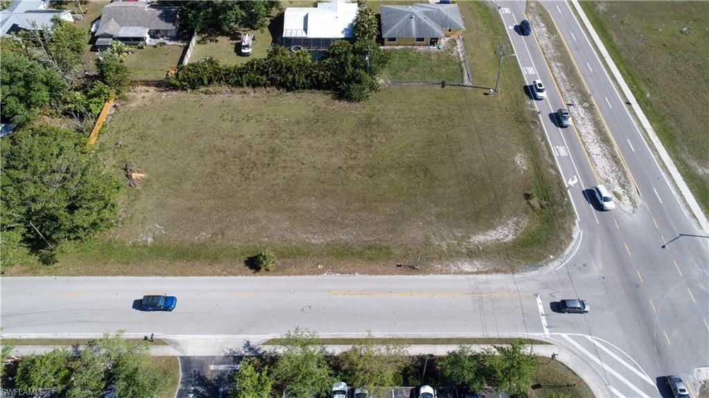 758 4th ST, CAPE CORAL, FL 33991 — photo 3