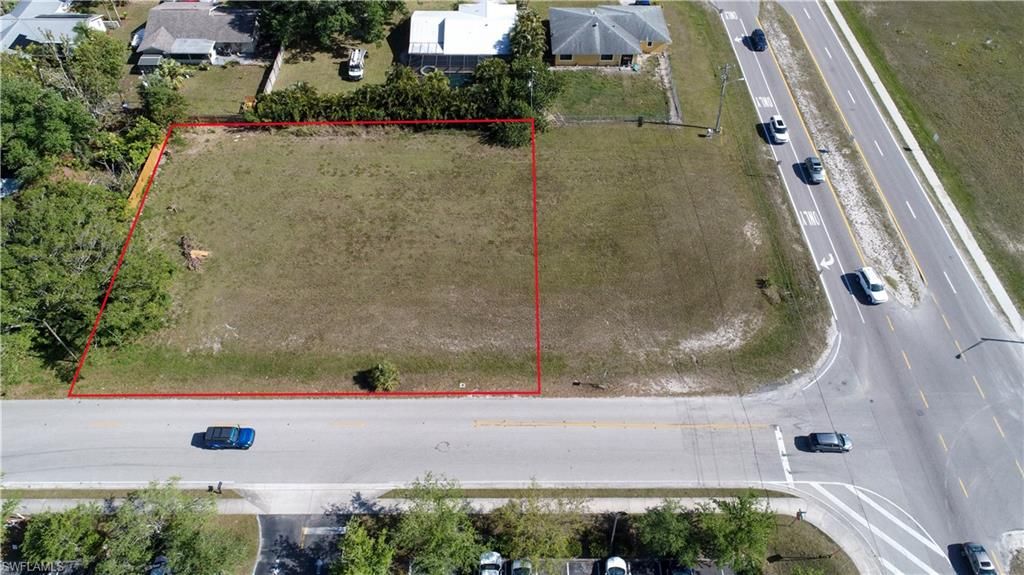 758 4th ST, CAPE CORAL, FL 33991 — photo 4