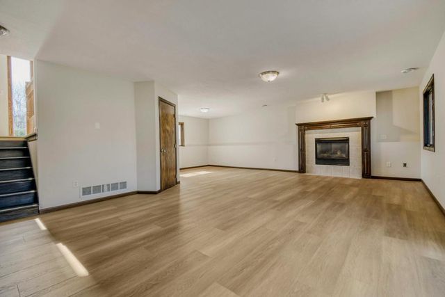 10283 Karston Avenue NE, Albertville, MN 55301