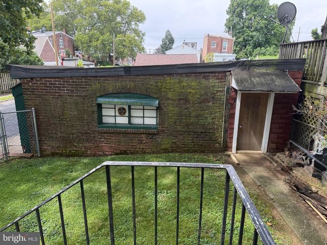 4314 DISSTON ST, Philadelphia, PA 19135