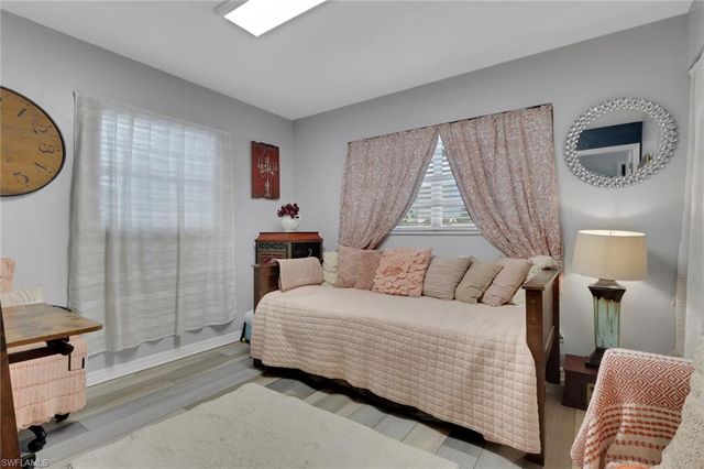 12207 De Moya DR, Fort Myers, FL 33905