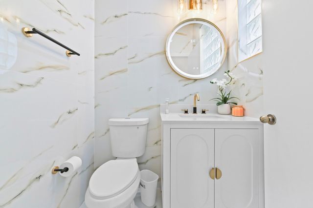 6657 Lurais Drive, Lake Worth, FL 33463