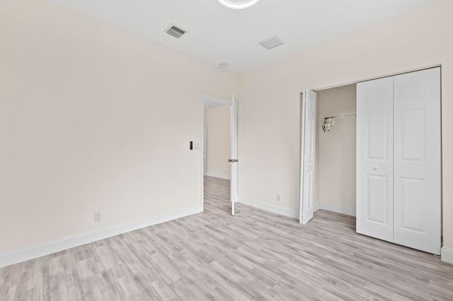 6657 Lurais Drive, Lake Worth, FL 33463