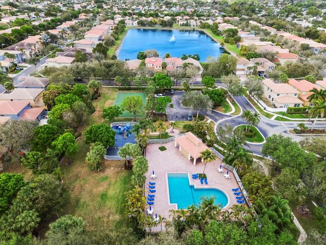 6657 Lurais Drive, Lake Worth, FL 33463