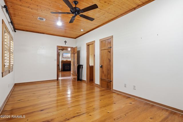 86 Hidden Hills Lake Road, Arnaudville, LA 70512