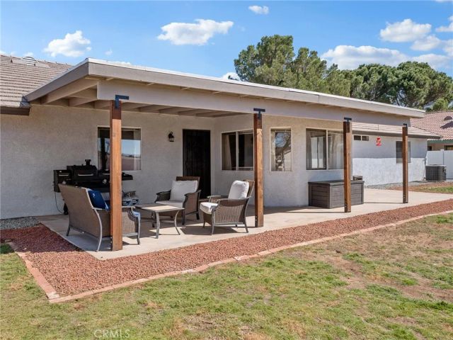 18965 Shetland Road, Apple Valley, CA 92308