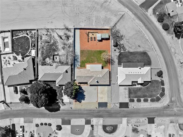 18965 Shetland Road, Apple Valley, CA 92308