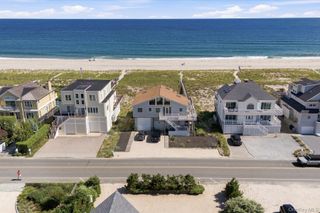 717 Dune Road, Westhampton Dunes, NY 11978