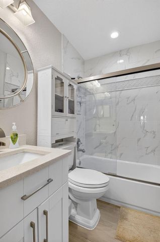 5750 Parkwalk Circle E, Boynton Beach, FL 33472