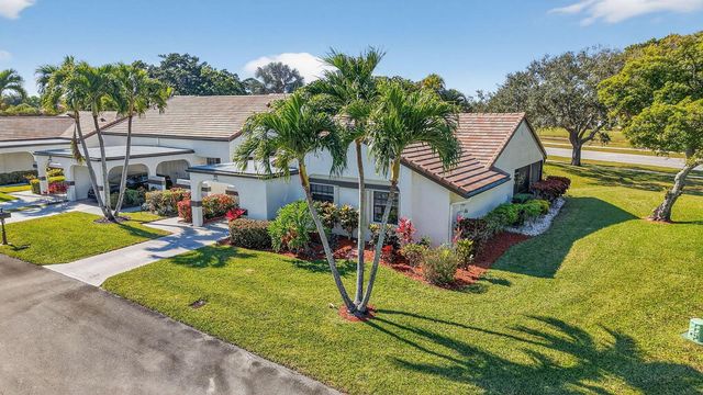 5750 Parkwalk Circle E, Boynton Beach, FL 33472