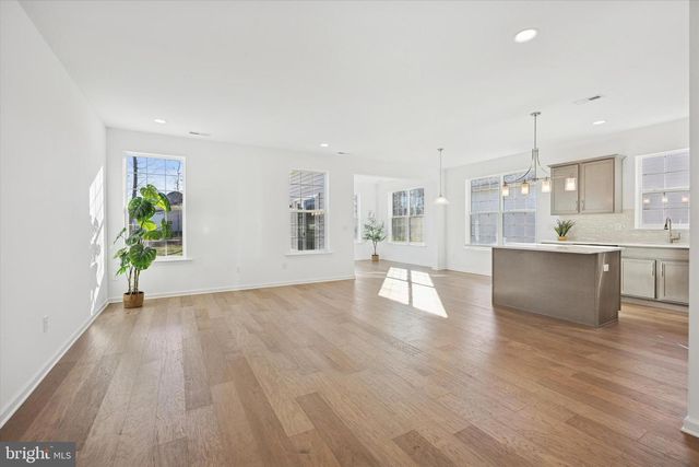 3644 CASTLETON DR, Williamstown, NJ 08094