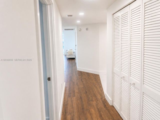 19501 W Country Club Dr 1903, Aventura, FL 33180