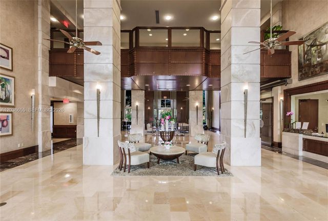 19501 W Country Club Dr 1903, Aventura, FL 33180