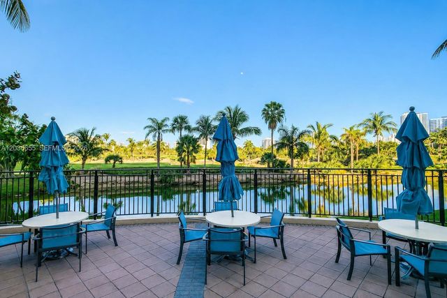 19501 W Country Club Dr 1903, Aventura, FL 33180