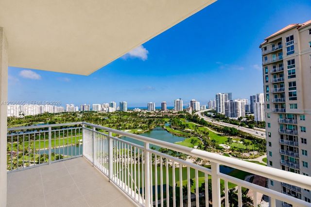 19501 W Country Club Dr 1903, Aventura, FL 33180
