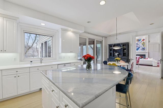 11626 Cedar Pass, Minnetonka, MN 55305