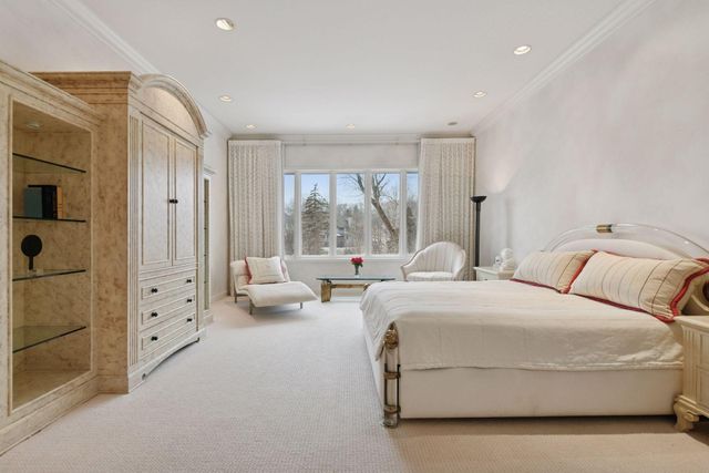 11626 Cedar Pass, Minnetonka, MN 55305