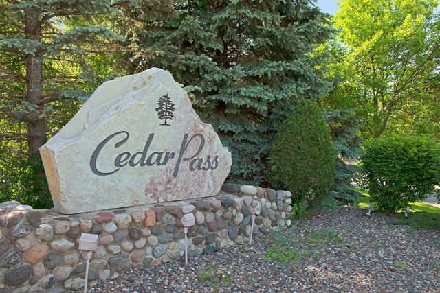 11626 Cedar Pass, Minnetonka, MN 55305