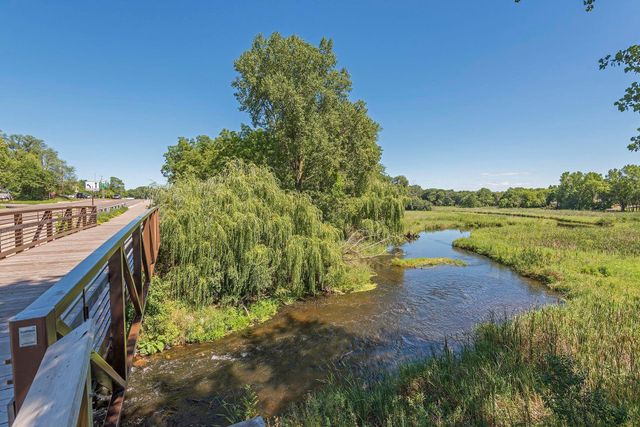 11626 Cedar Pass, Minnetonka, MN 55305