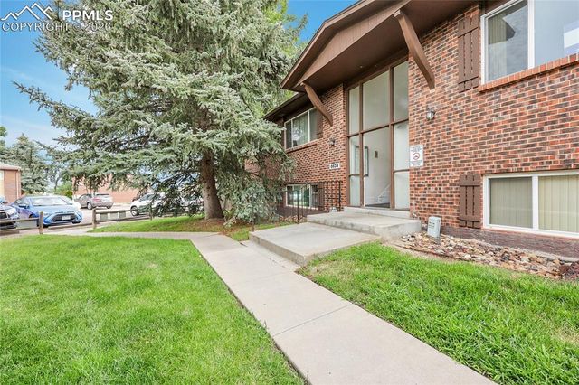 6633 W Dublin Loop 4, Colorado Springs, CO 80918