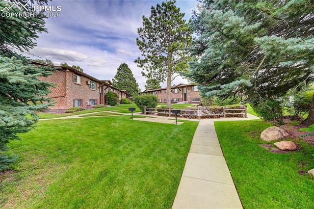 6633 W Dublin Loop 4, Colorado Springs, CO 80918