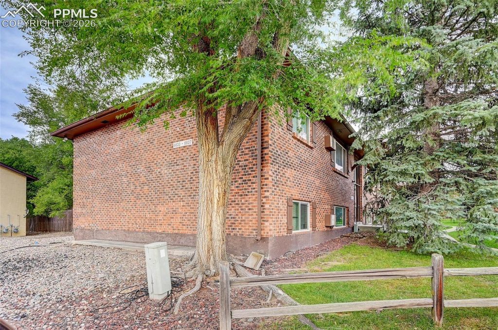 6633 W Dublin Loop 4, Colorado Springs, CO 80918 — photo 3