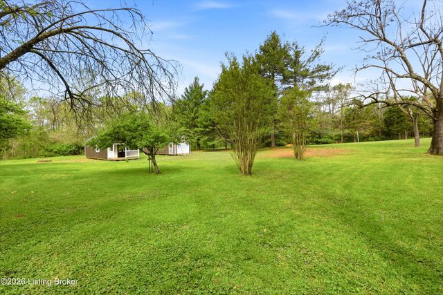 471 Cedar Ridge Rd, Mt Washington, KY 40047