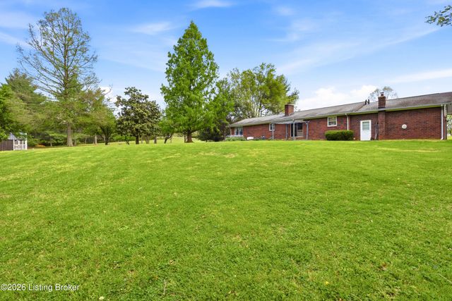 471 Cedar Ridge Rd, Mt Washington, KY 40047