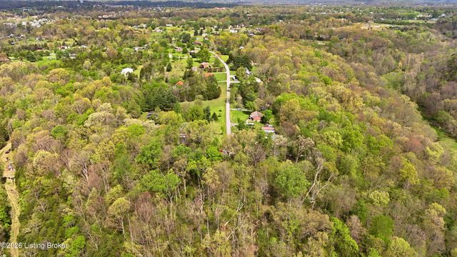 471 Cedar Ridge Rd, Mt Washington, KY 40047