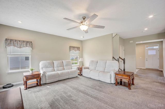 1546 Whitewater Trails Boulevard, Harrison, OH 45030