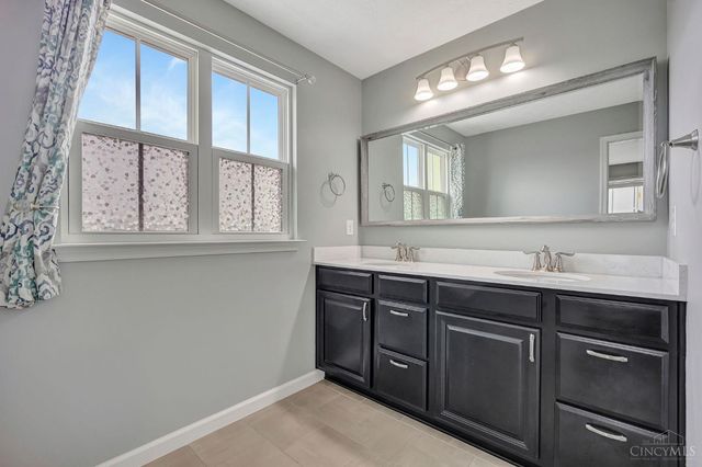 1546 Whitewater Trails Boulevard, Harrison, OH 45030