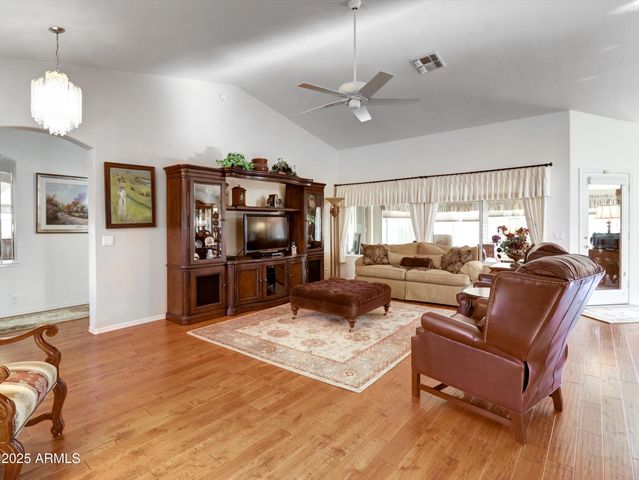 8457 W WESCOTT Drive, Peoria, AZ 85382