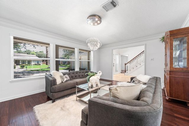 20215 Lake Sherwood Drive, Katy, TX 77450