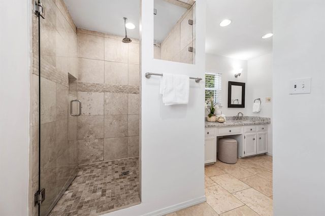 20215 Lake Sherwood Drive, Katy, TX 77450
